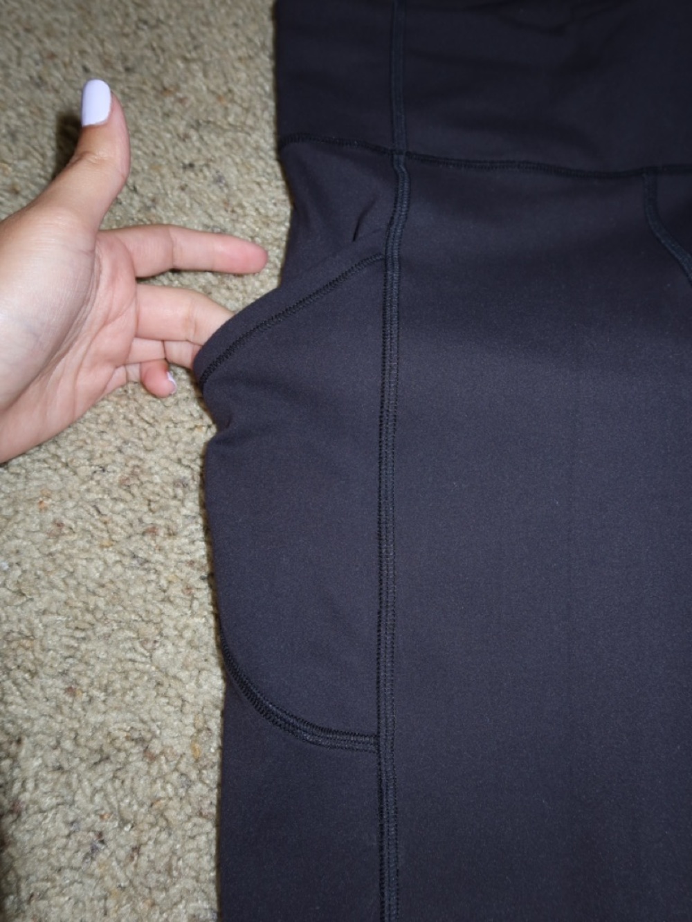 lululemon athletica Black High-Rise Leggings invigorate with pockets - Picture 2 of 4